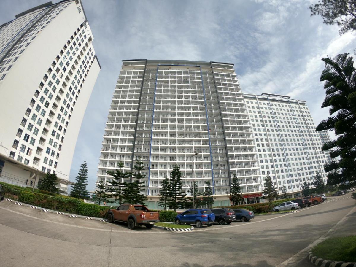 Breezy Nest Staycation At Wind Residences Tagaytay タガイタイ エクステリア 写真