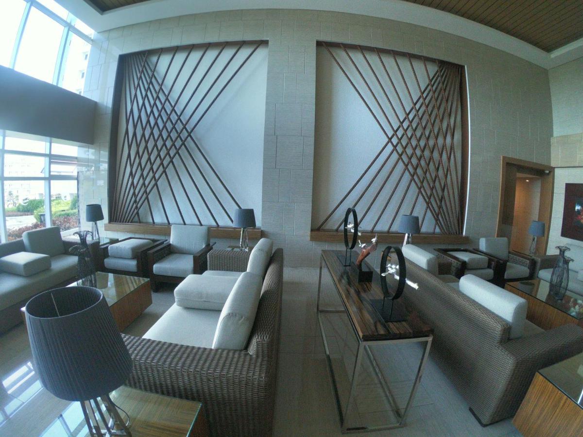 Breezy Nest Staycation At Wind Residences Tagaytay タガイタイ エクステリア 写真