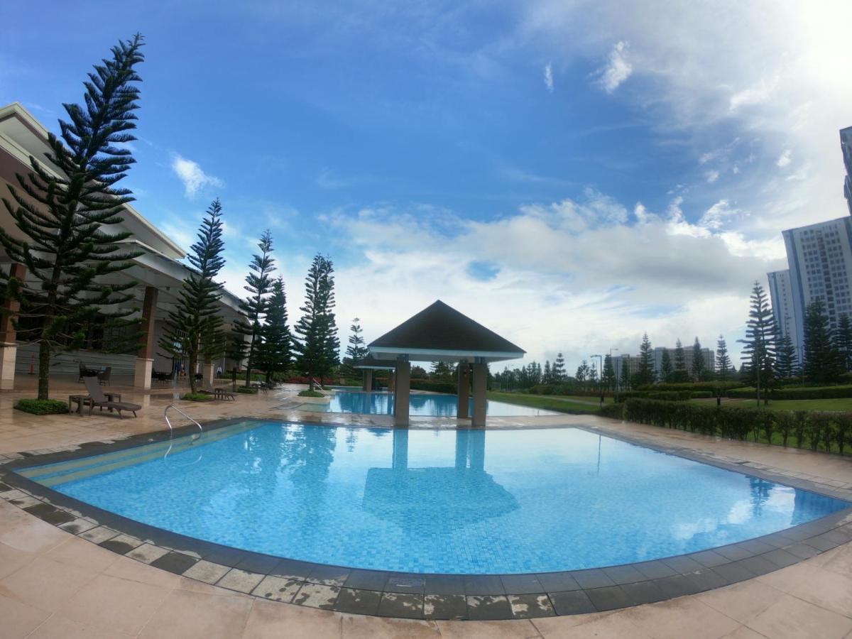 Breezy Nest Staycation At Wind Residences Tagaytay タガイタイ エクステリア 写真