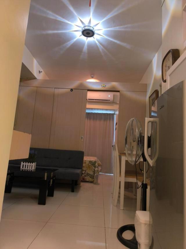 Breezy Nest Staycation At Wind Residences Tagaytay タガイタイ エクステリア 写真