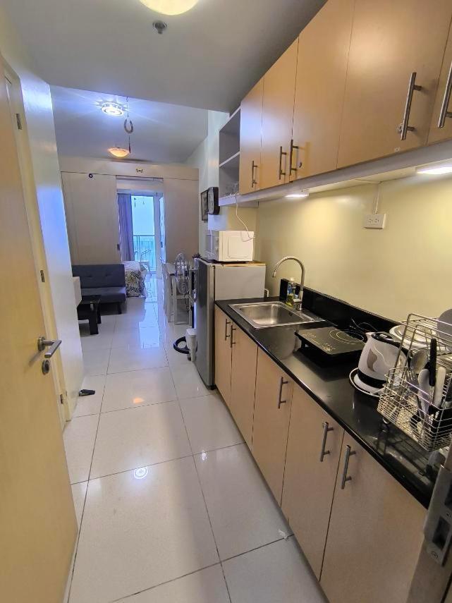 Breezy Nest Staycation At Wind Residences Tagaytay タガイタイ エクステリア 写真